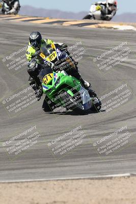 media/Oct-04-2025-CVMA (Sat) [[408bcdd6e4]]/Race 5-Amateur Formula Middleweight/